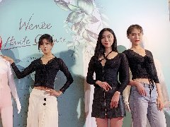 【刘敏模特&活动花絮】威海名妤薇妮体雕服饰秀