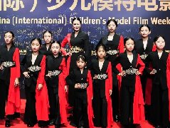 不同性格的孩子，该用什么方式学模特？